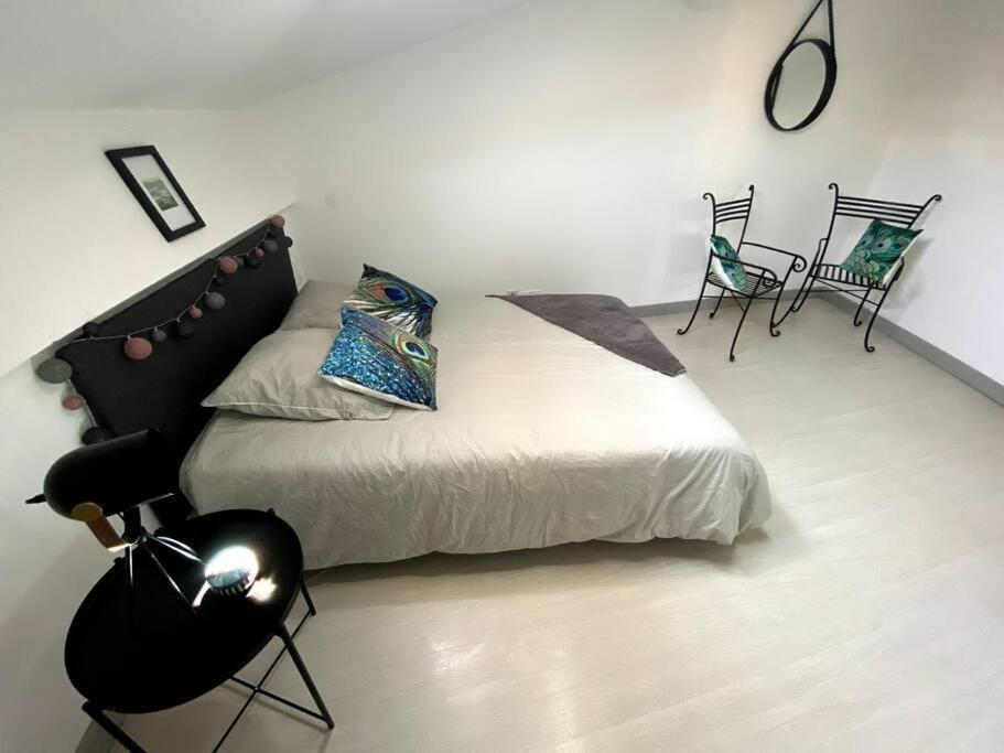 Villa Spacieuse -Vue Exceptionnelle- Piscine Saint-Romain-de-Lerps ภายนอก รูปภาพ
